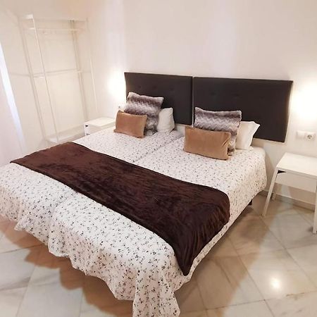 Fan Rooms Duquesa Malaga Ngoại thất bức ảnh