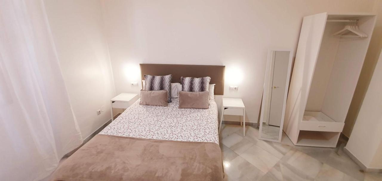 Fan Rooms Duquesa Malaga Ngoại thất bức ảnh